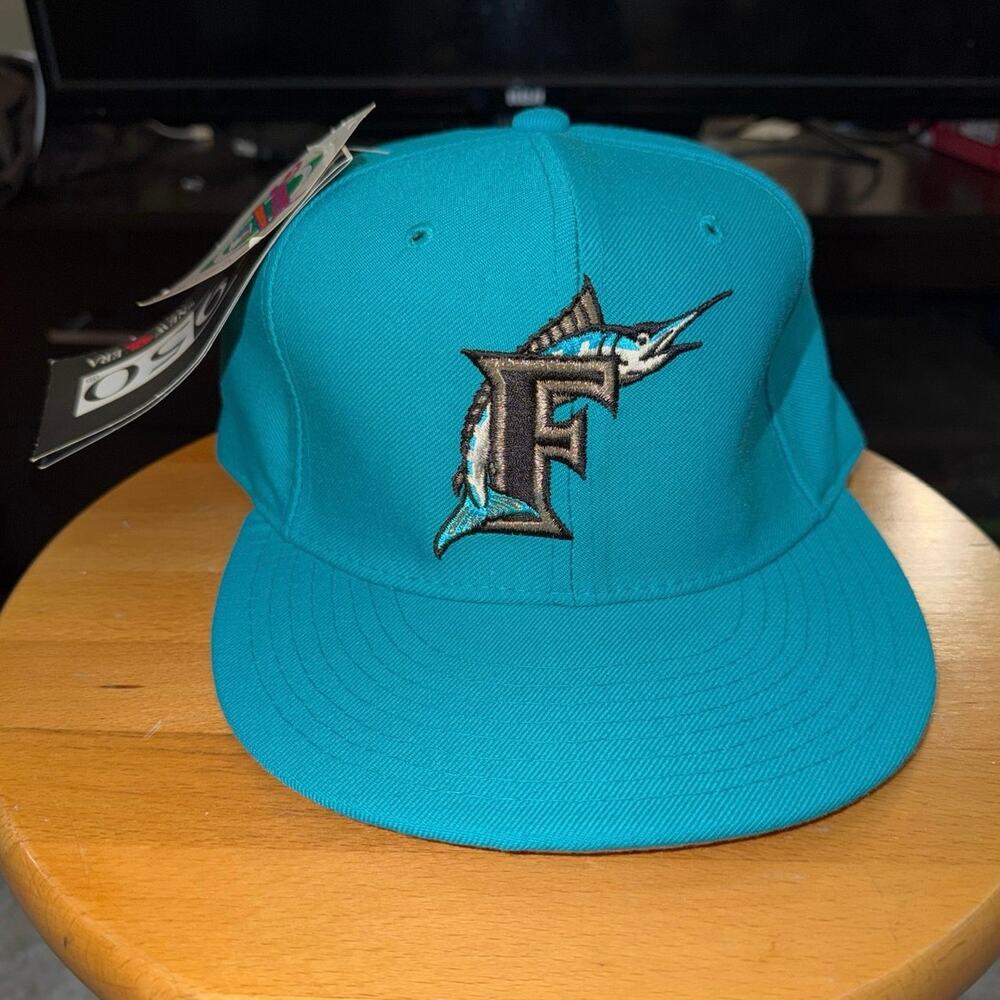 New Era The 59/50 Vintage 90s Florida Marlins Hat Size 7 1/2 Brand New With Tags